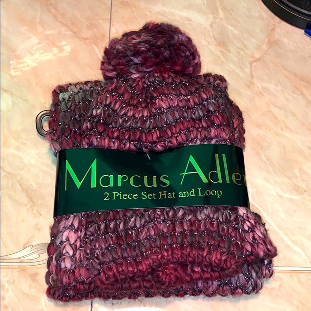 MARCUS ADLER SET